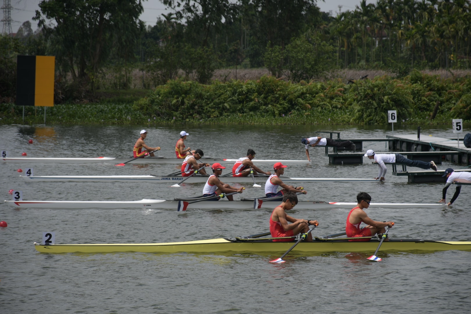 Rowing Việt Nam giành quyền vào bán kết 